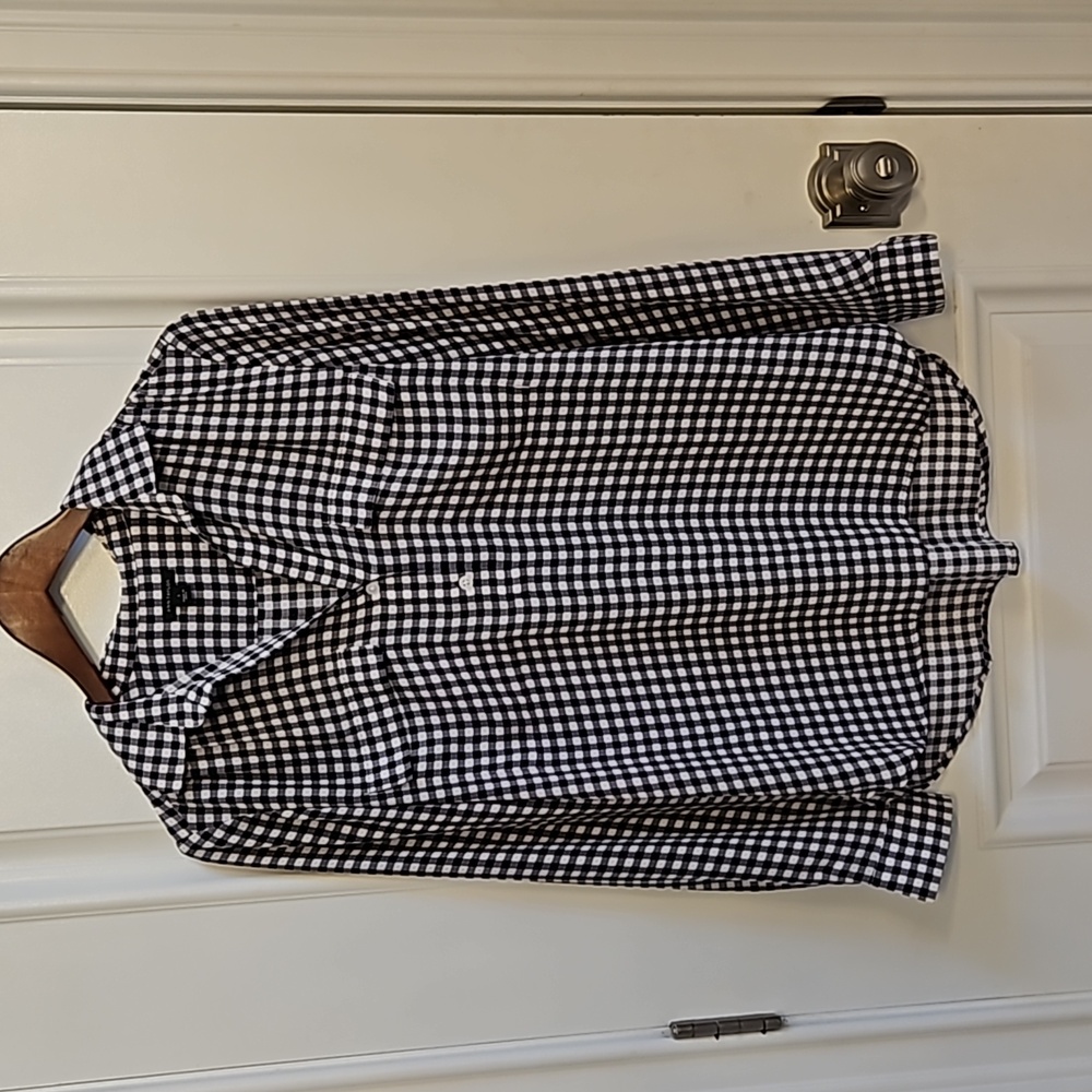 Women's Ann Taylor Black and White Checkered Button Down Shirt